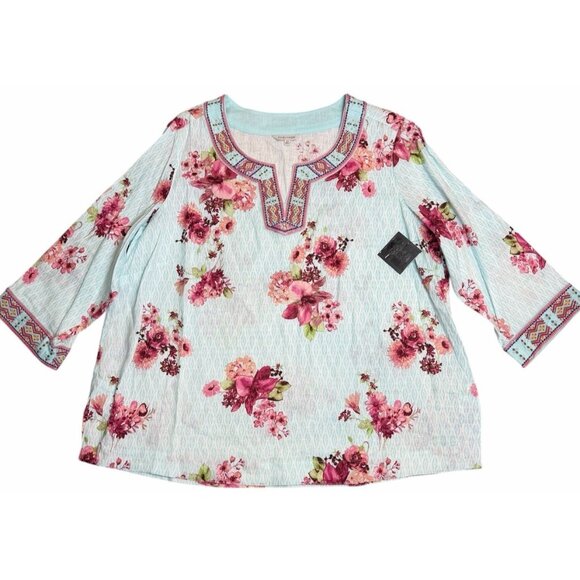 John Mark Plus Size 2X Ice Blue Floral Embroidered Beaded 3/4 Sleeve Tunic Top - Picture 1 of 14